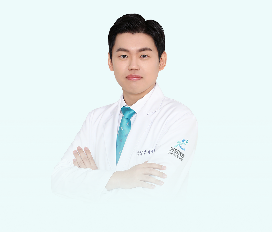 이지욱 척추센터 과장 | 부산 거인병원